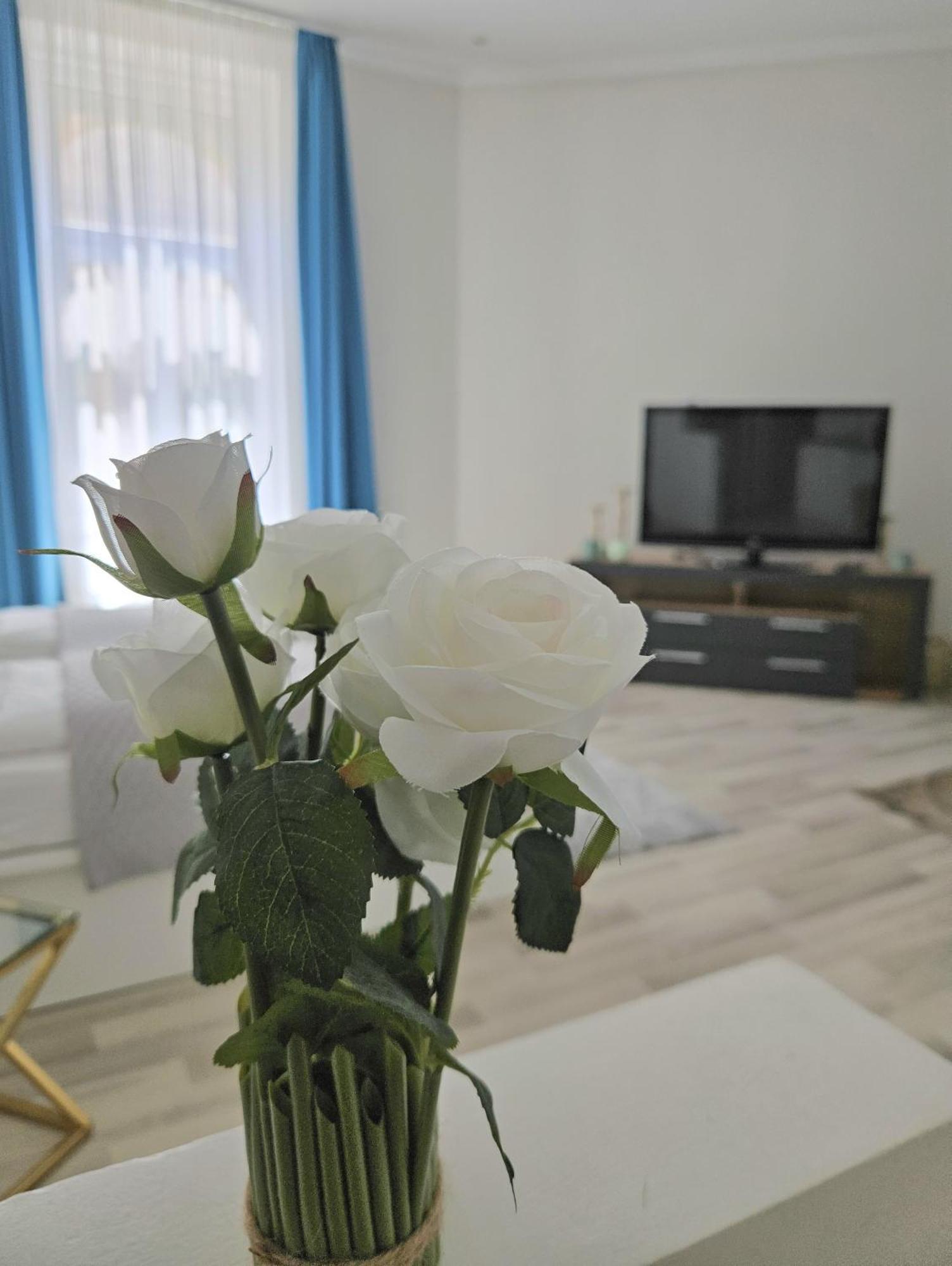 Designer Downtown Gem Apartment บูดาเปสต์ ภายนอก รูปภาพ